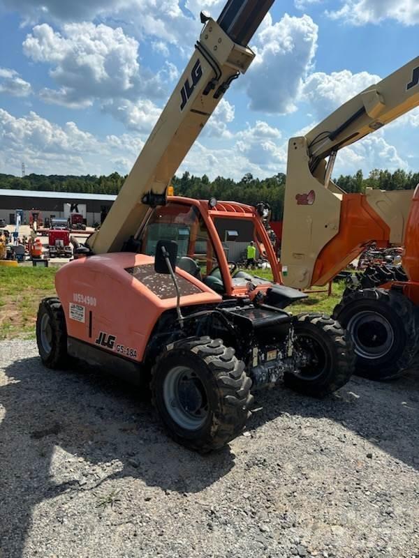 JLG G5-18A Kurottajat