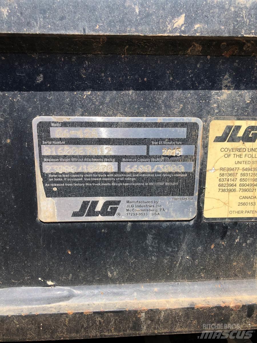 JLG G6-42A Teleskooppipuominostimet