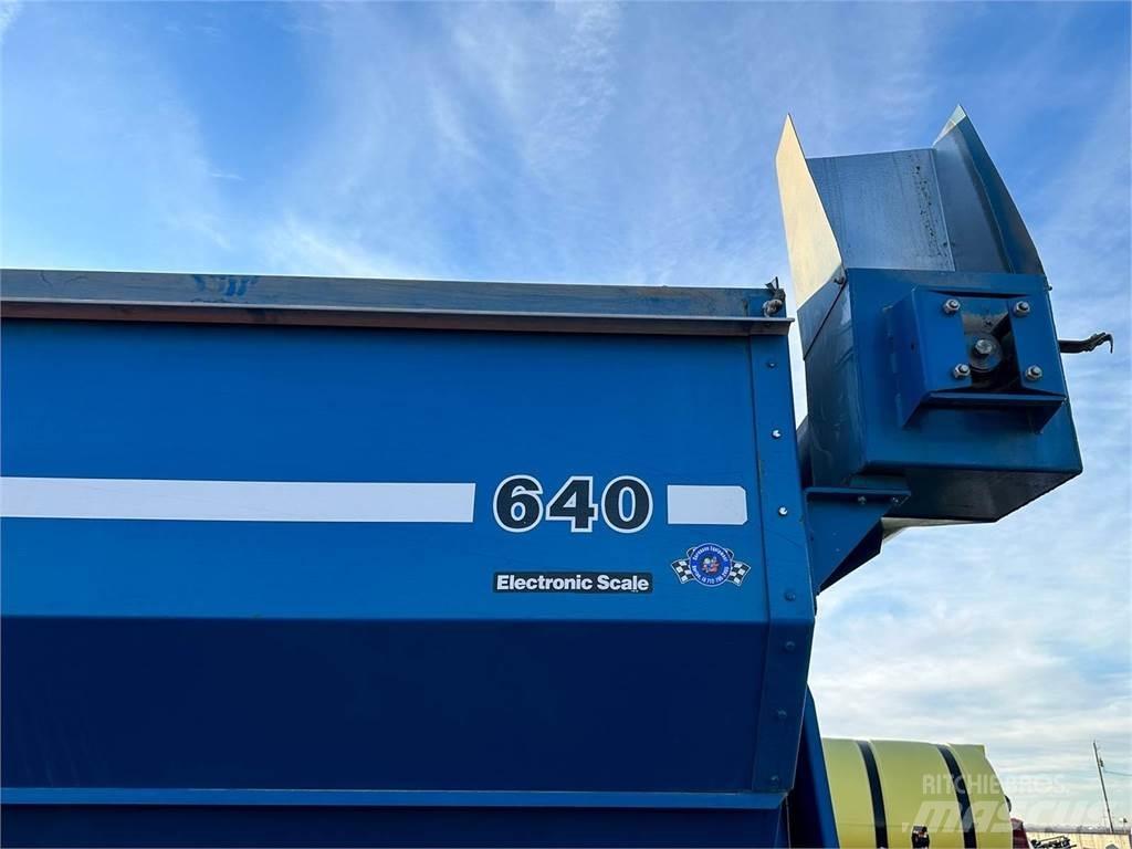 Kinze 640 Viljavaunut