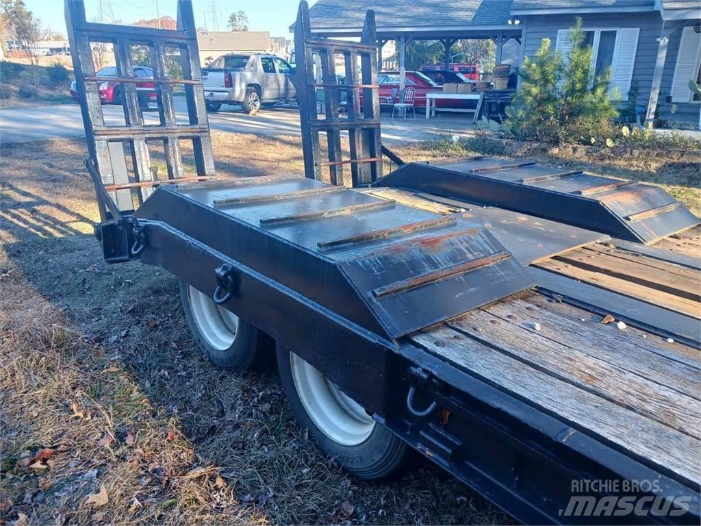  Lowboy Puoliperävaunulavetit