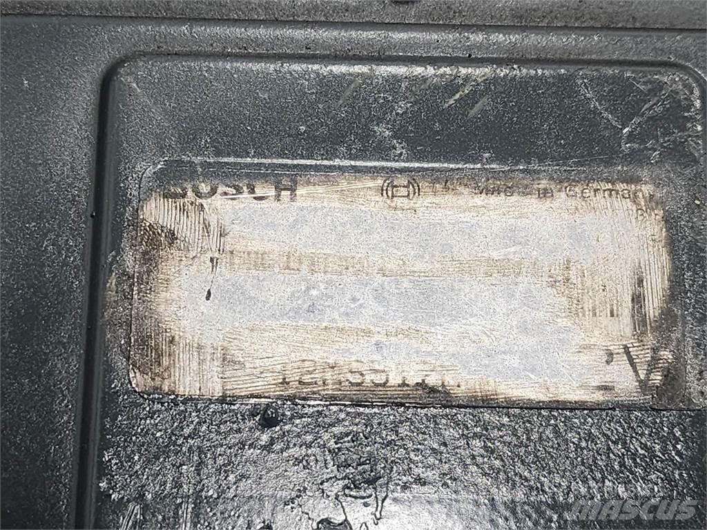 Mack  Sähkö ja elektroniikka