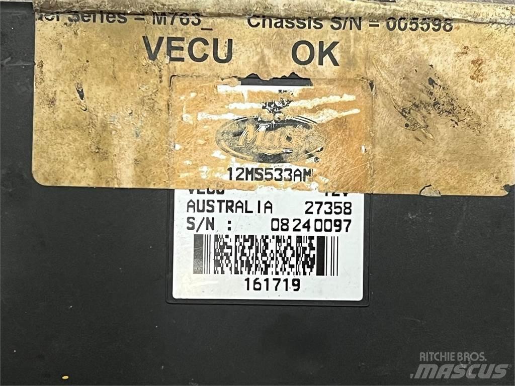 Mack  Sähkö ja elektroniikka