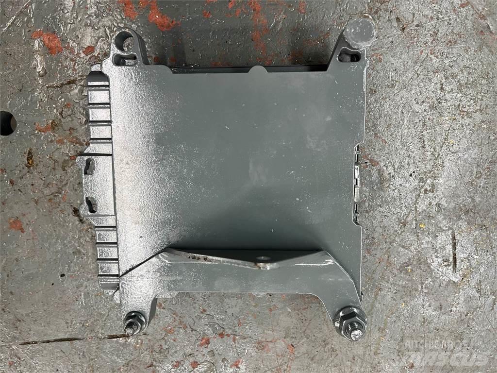 Mack AMI Sähkö ja elektroniikka