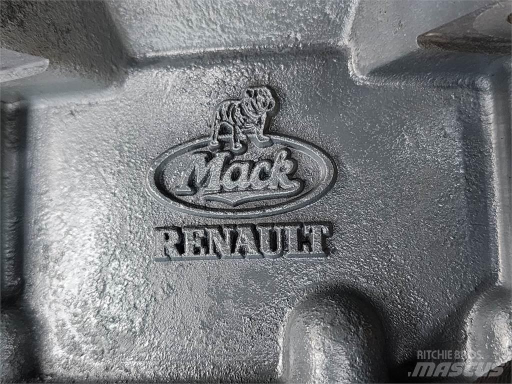 Mack E7 Muut