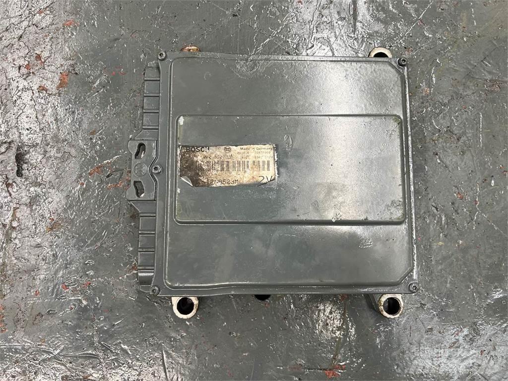 Mack E7 Sähkö ja elektroniikka