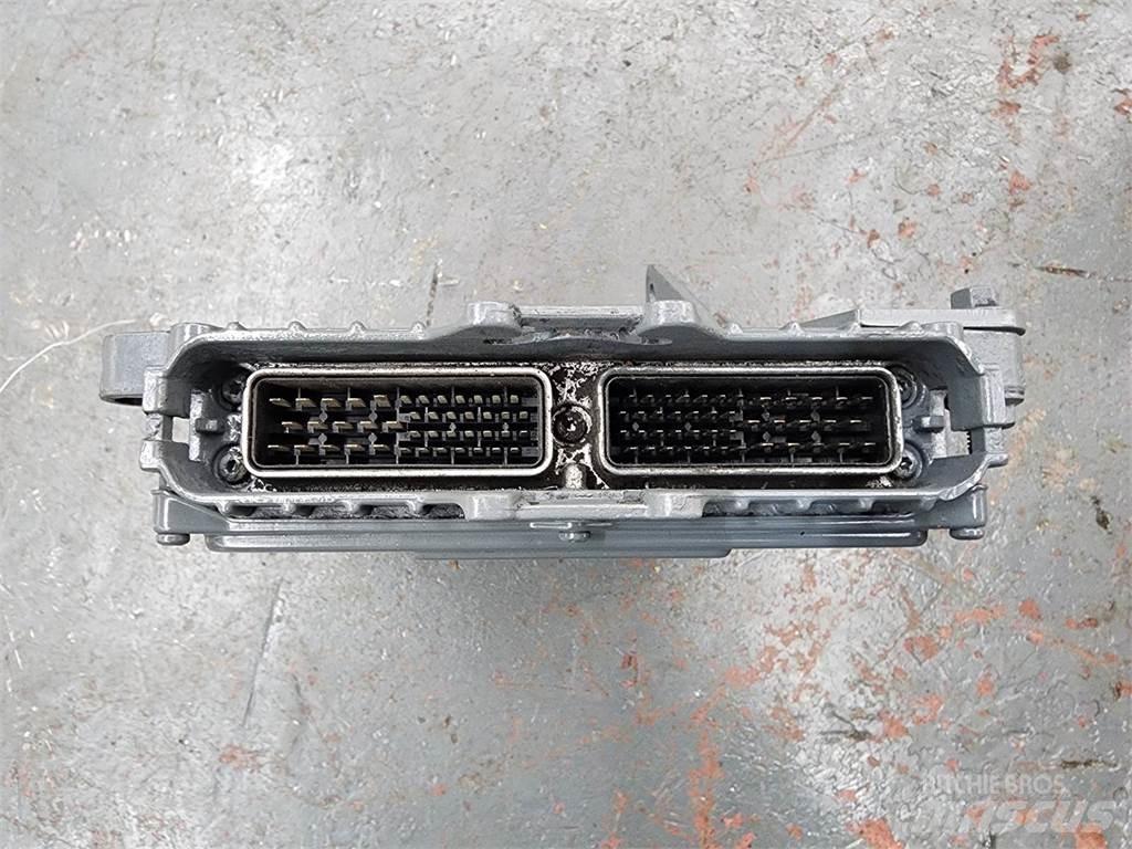 Mack E7 Sähkö ja elektroniikka