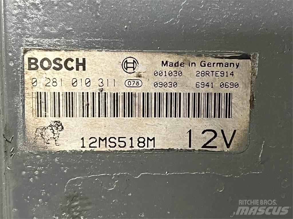 Mack E7 Sähkö ja elektroniikka