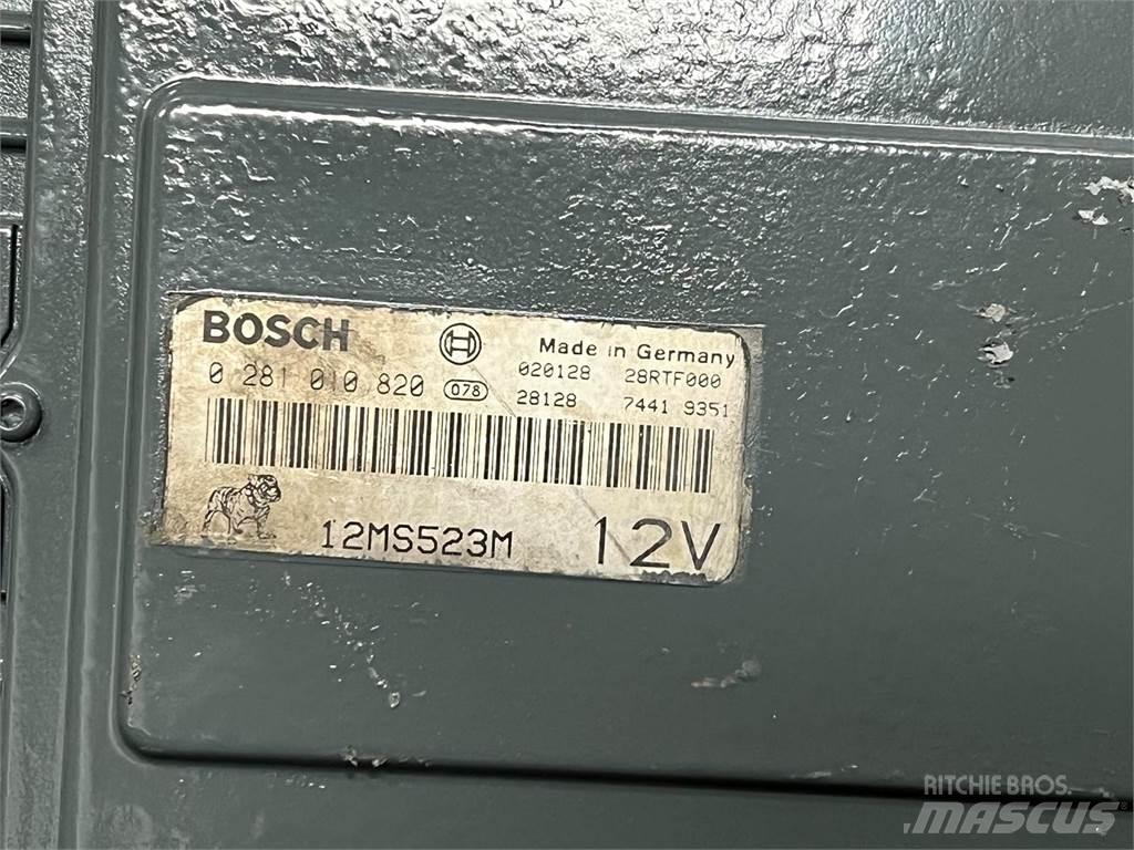 Mack E7 Sähkö ja elektroniikka