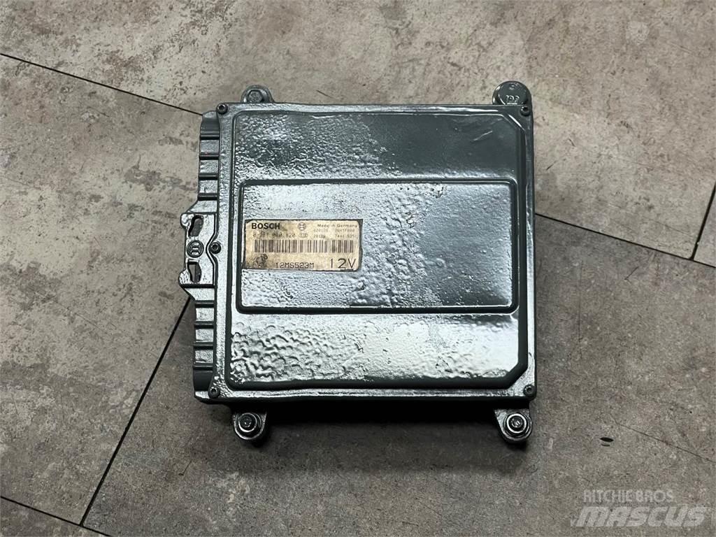 Mack E7 Sähkö ja elektroniikka