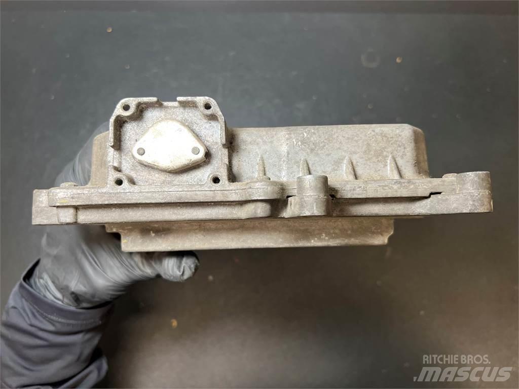 Mack E7 Sähkö ja elektroniikka