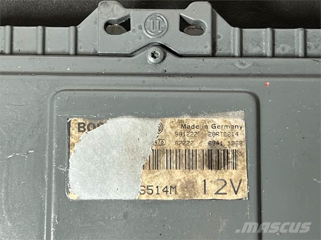 Mack E7 Sähkö ja elektroniikka