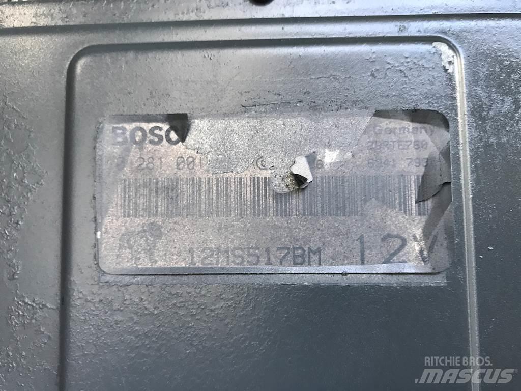 Mack E7 Sähkö ja elektroniikka