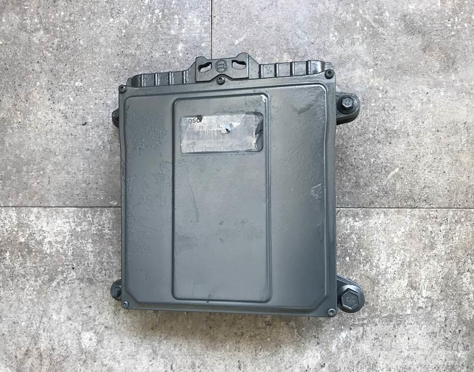 Mack E7 Sähkö ja elektroniikka