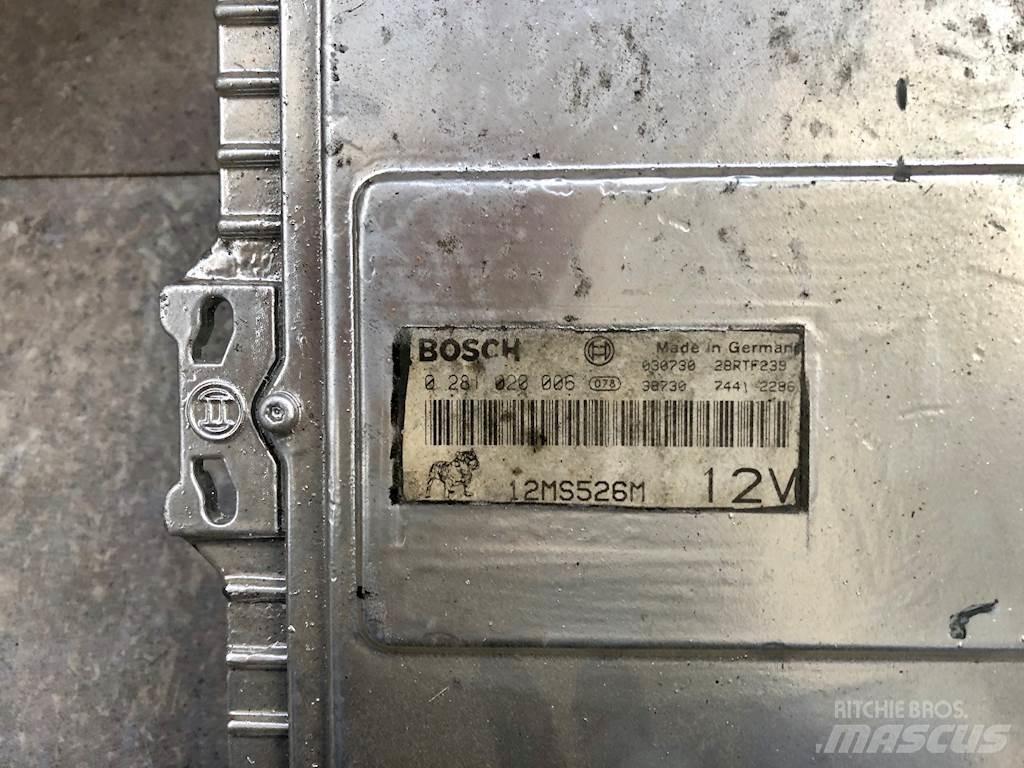 Mack E7 Sähkö ja elektroniikka