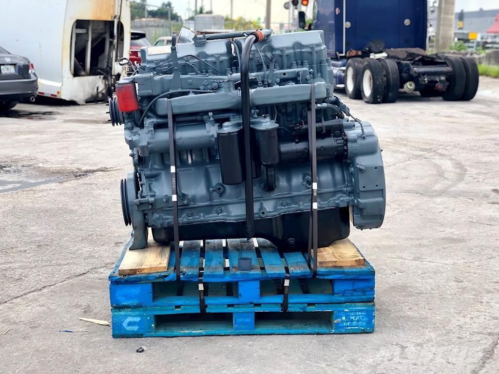 Mack E7-350 Moottorit