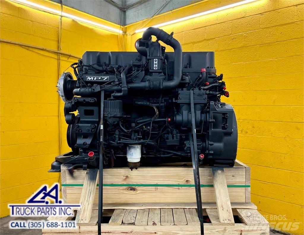 Mack MP7 Moottorit