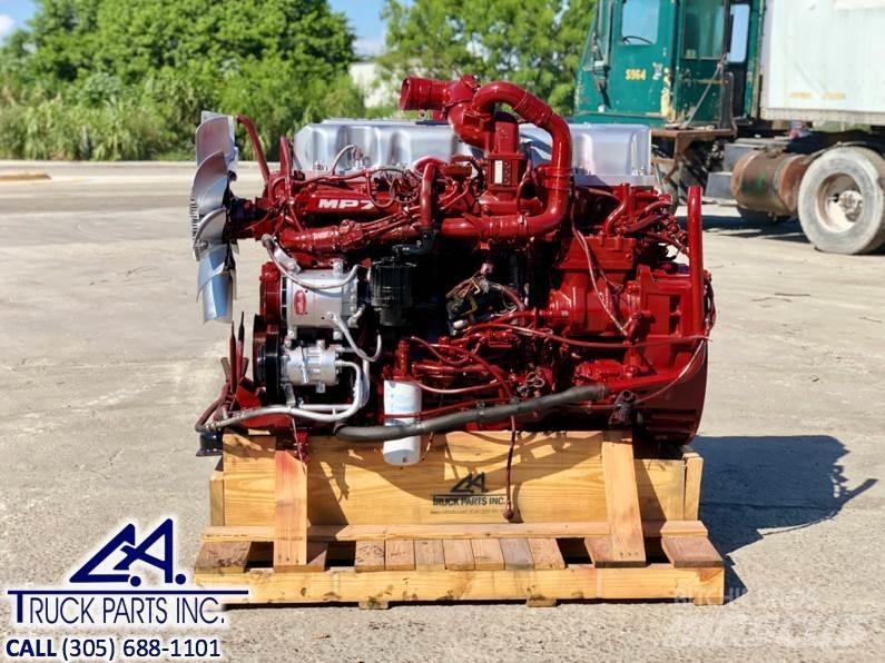 Mack MP7 Moottorit