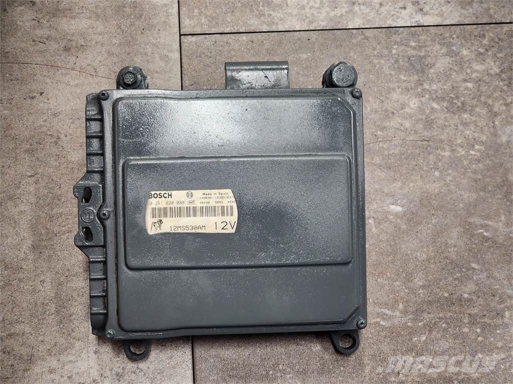 Mack N/A Sähkö ja elektroniikka