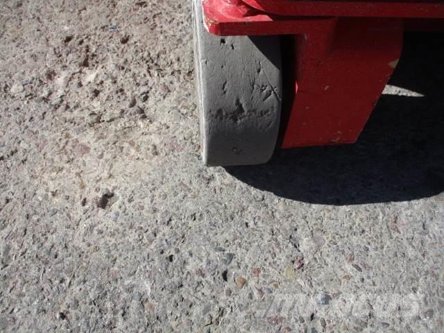 MEC 1330SE Saksilavat