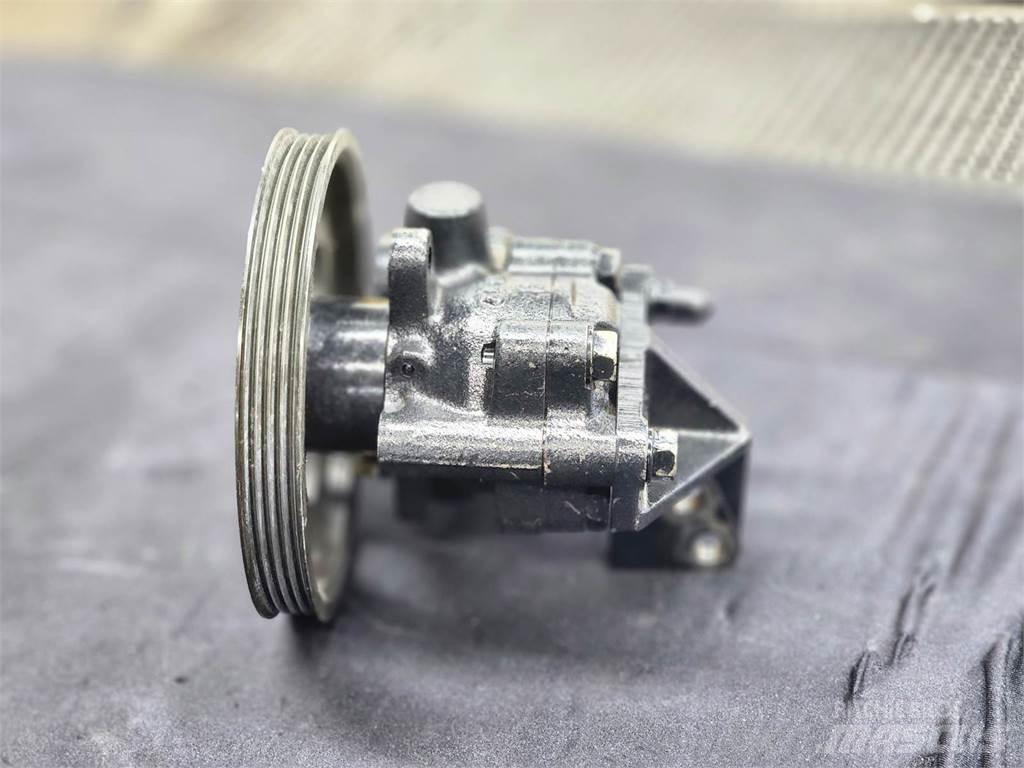 Nissan  Hydrauliikka
