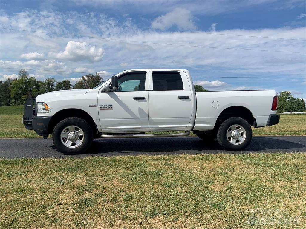 RAM 2500 Lava-autot