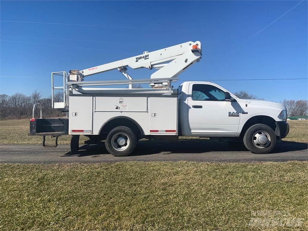 RAM 3500 Nostolava-autot