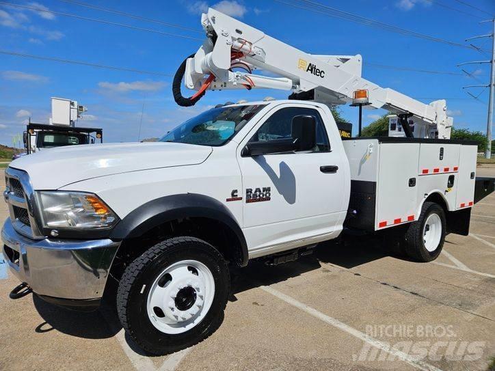 RAM 5500 Nostolava-autot