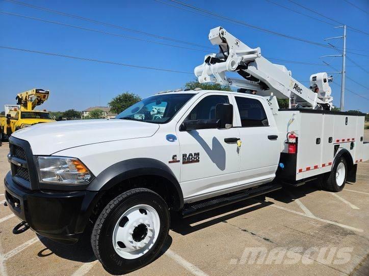 RAM 5500 Nostolava-autot