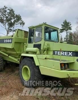 Terex 2566 Pakettiautot