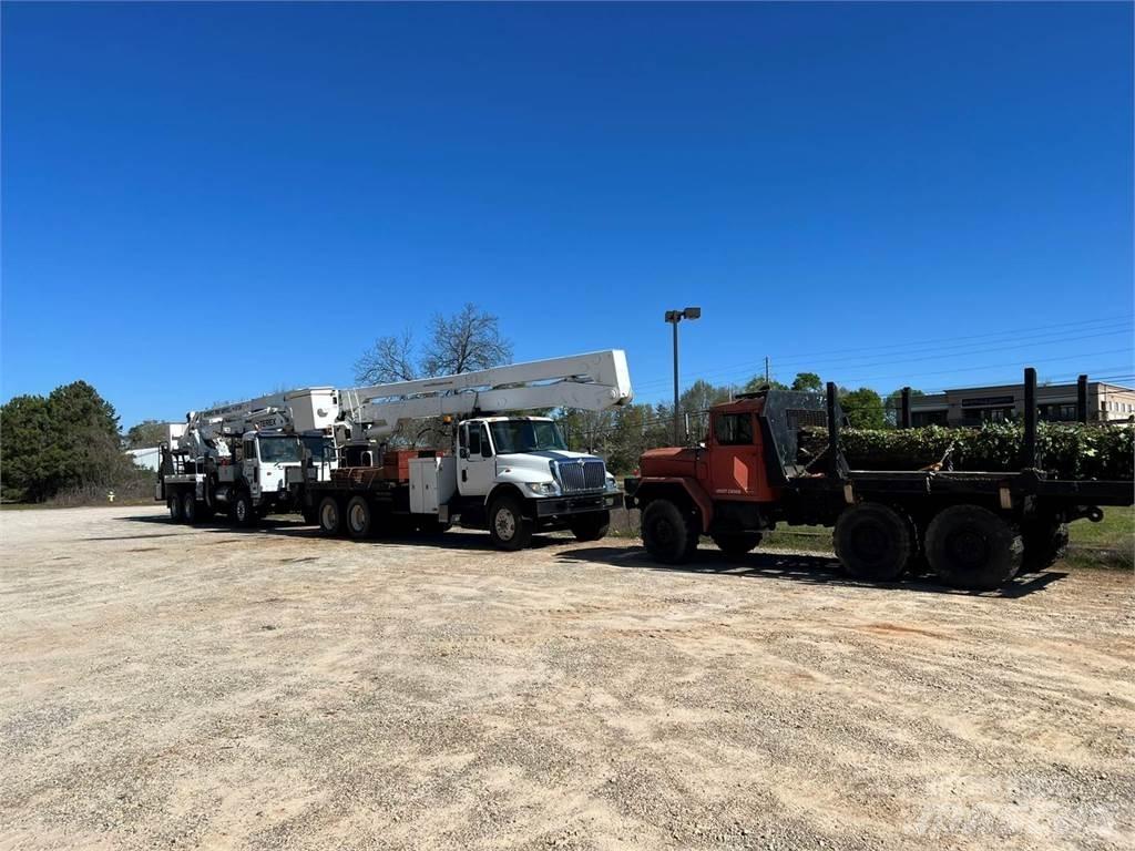 Terex TM85 Nostolava-autot