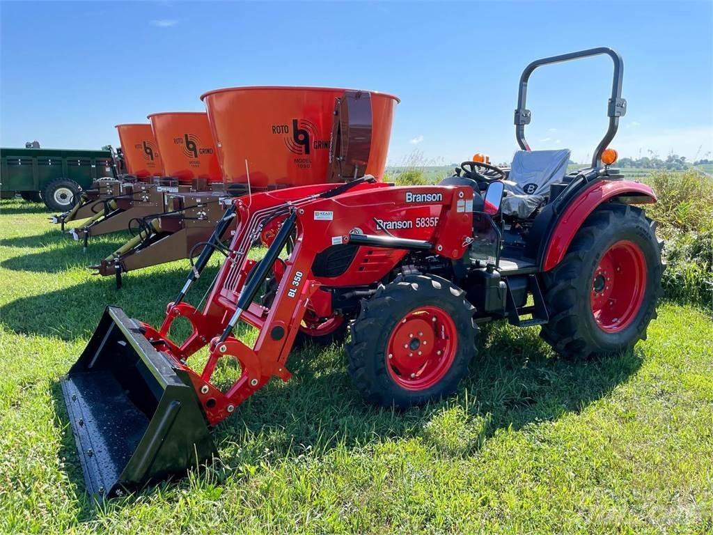 TYM 5835R Traktorit