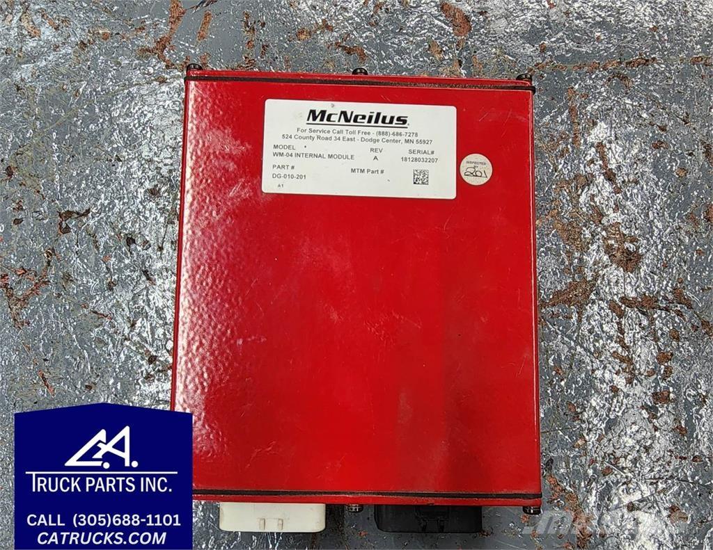  Unmarked Sähkö ja elektroniikka