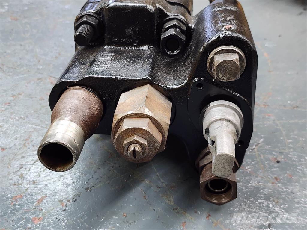  Unmarked Sähkö ja elektroniikka