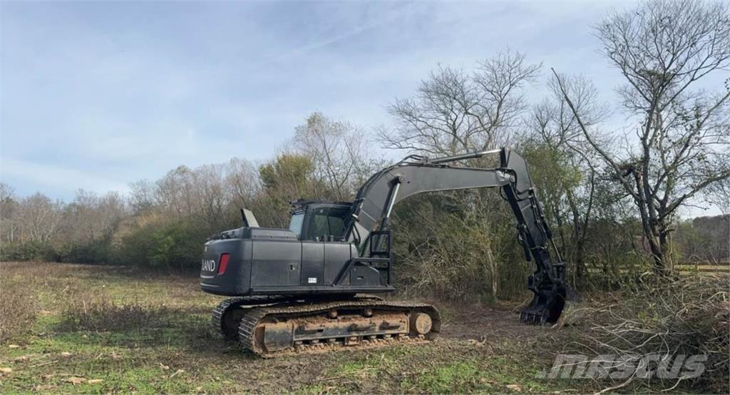 Volvo 160 Telakaivukoneet