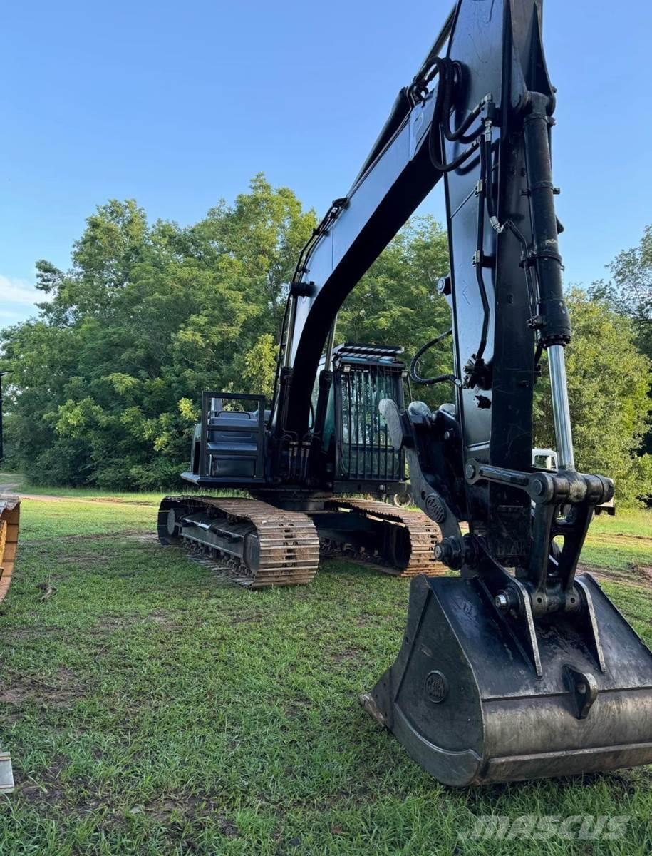 Volvo 160 Telakaivukoneet