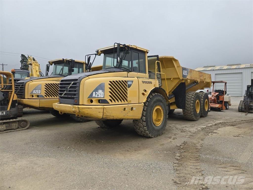 Volvo A25D Dumpperit
