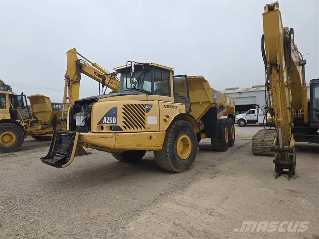 Volvo A25D Dumpperit