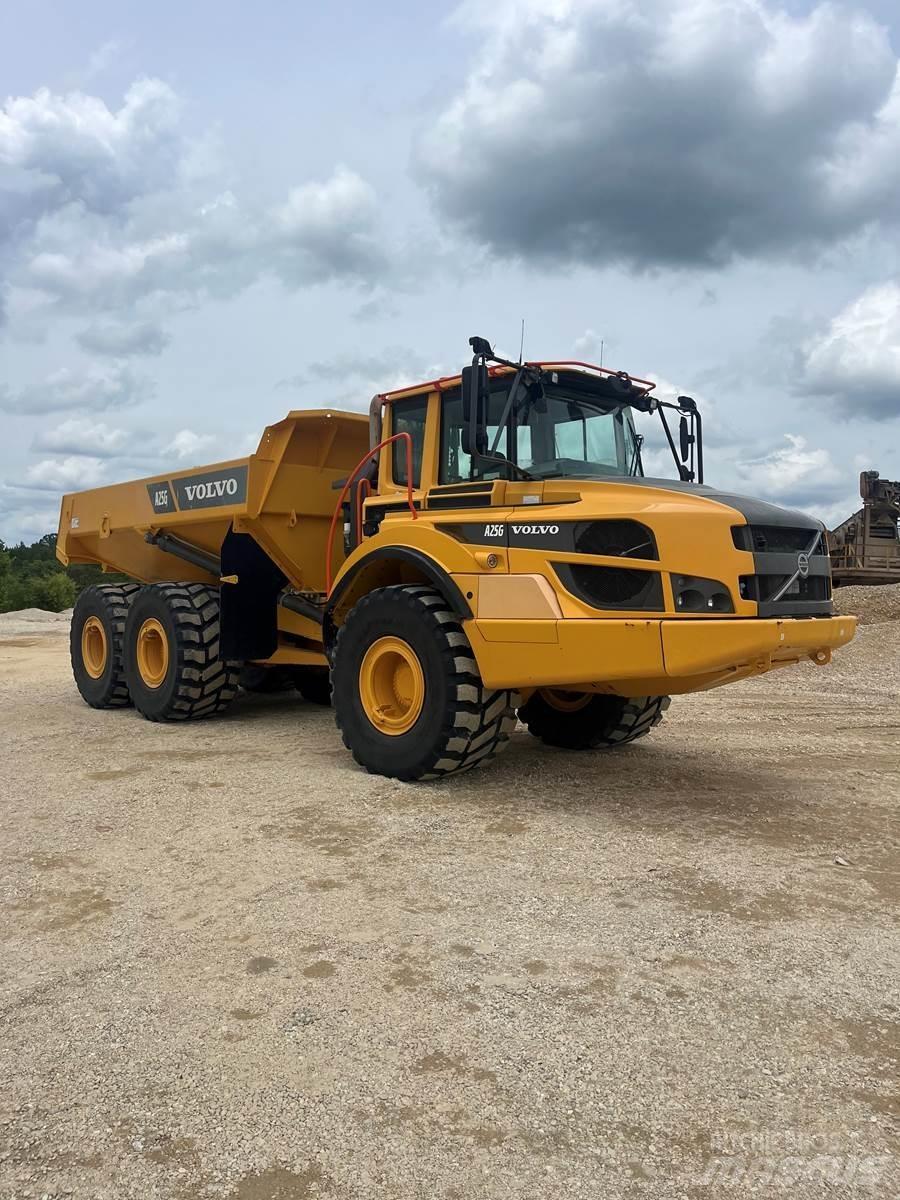 Volvo A25G Dumpperit