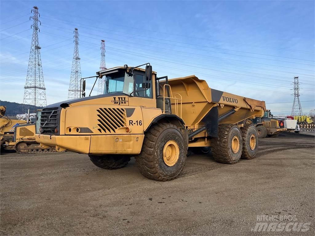 Volvo A40D Sora- ja kippiautot