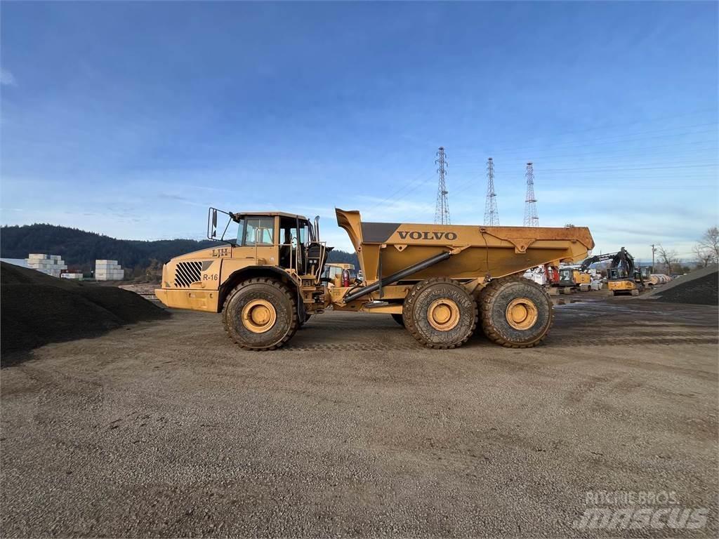 Volvo A40D Sora- ja kippiautot