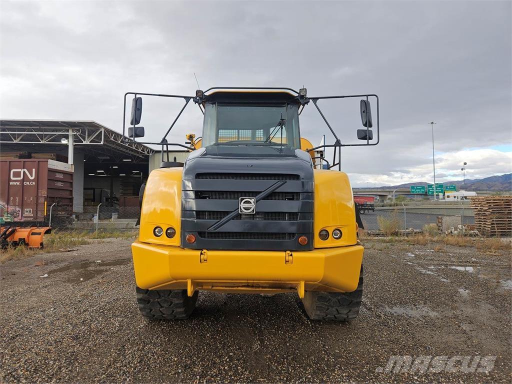 Volvo A40E Säiliöautot