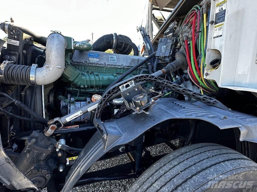Volvo D13 Moottorit