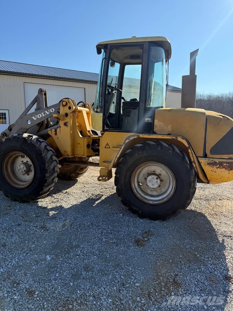 Volvo L45 Pyöräkuormaajat