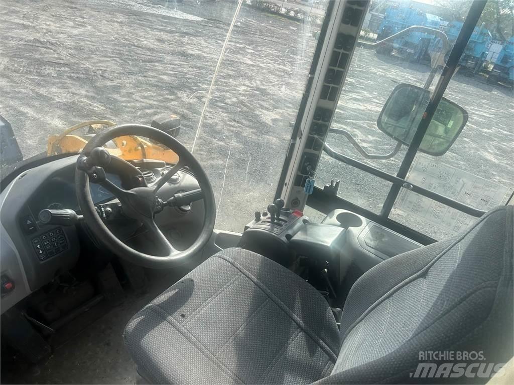 Volvo L70G Pyöräkuormaajat