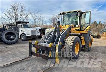 Volvo L90G Pyöräkuormaajat