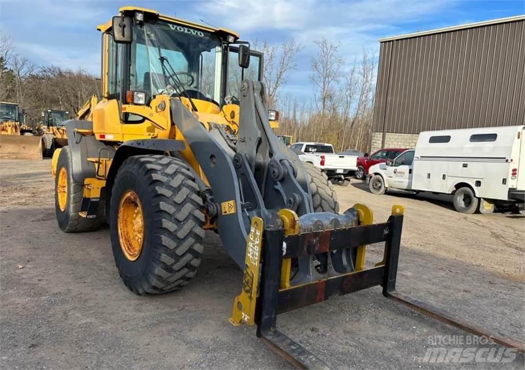 Volvo L90G Pyöräkuormaajat
