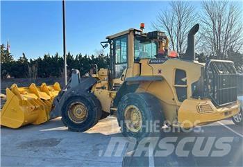 Volvo L90G Pyöräkuormaajat