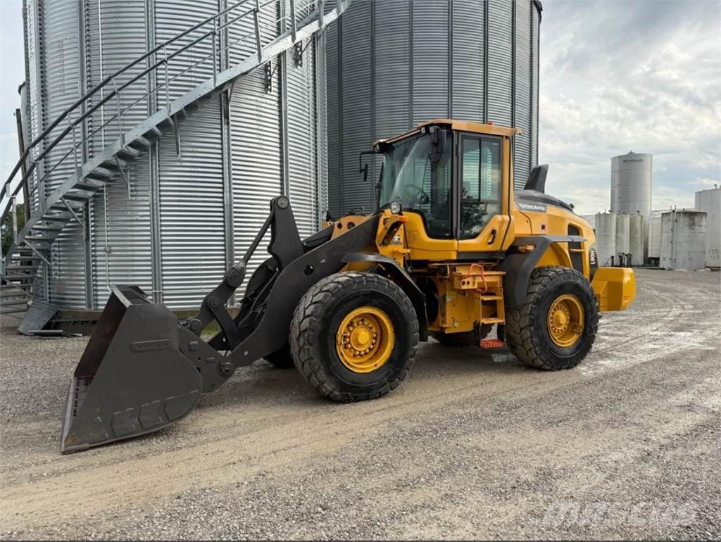 Volvo L90H Pyöräkuormaajat