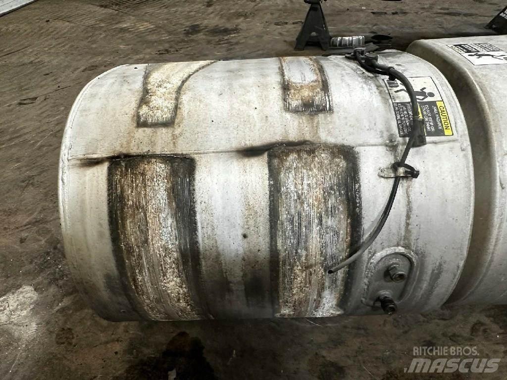 Volvo VNL Säiliöautot