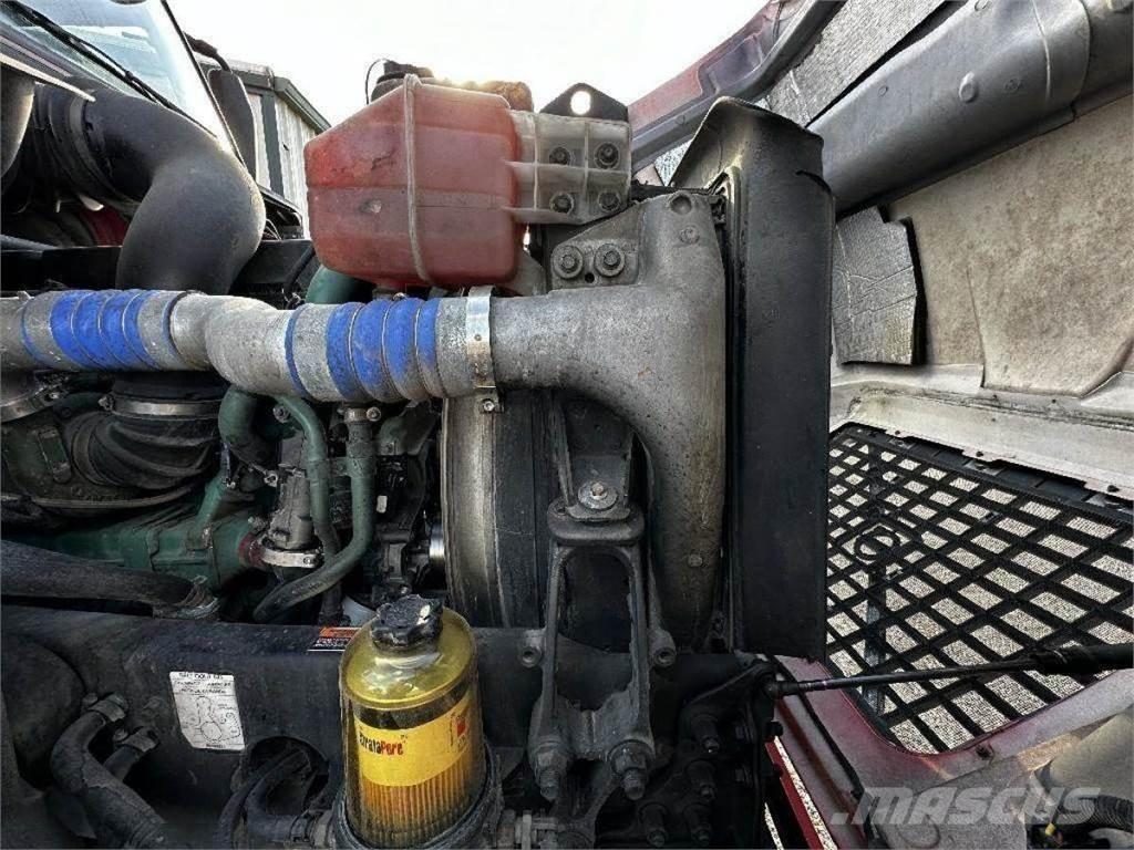 Volvo VNL Jäähdyttimet